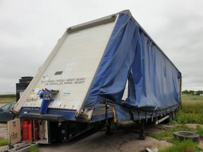 2004 Fruehauf Triaxle Curtainside Trailer