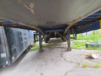 2004 Fruehauf Triaxle Curtainside Trailer - 2