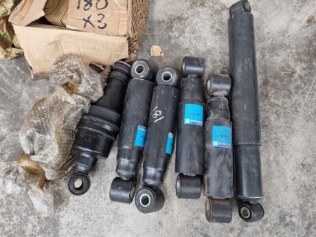 Quantity of Unused Shock Absorbers