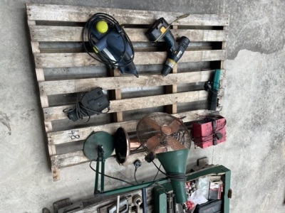 Qty of Power Tools & Electrical Items 