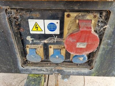 1997 Ingersoll Rand G27 Drawbar 3 Phase Generator - 7