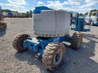 2001 Genie 245/25J 4x4 Boom Lift - 4