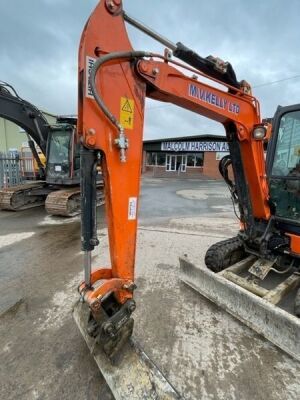 2018 Hitachi ZX33U-5A CLR Mini Digger - 16