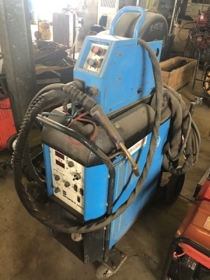 Air Liquide Alloy 3 Phase Mig Welder - 2