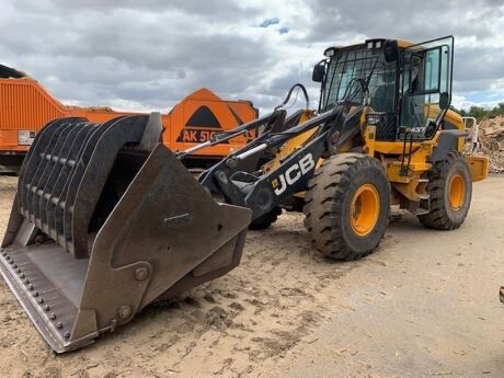 2017 JCB 437HT T4F Wheeled Loader
