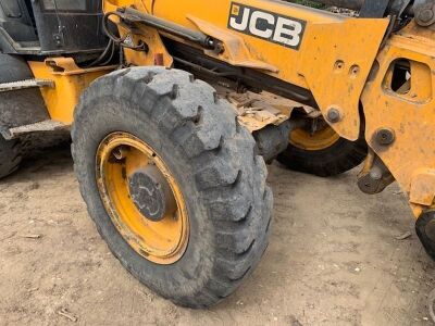 2010 JCB TM320 Wheeled Loader - 14
