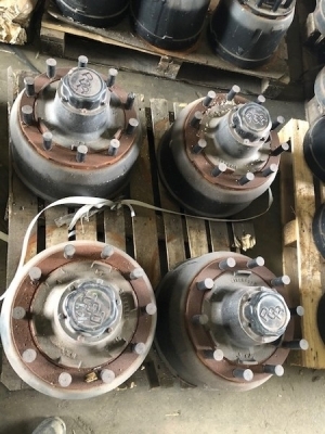 4 x ROR Hubs & Drums