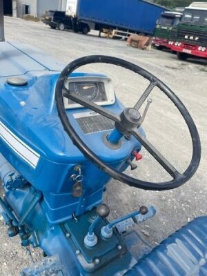 1973 Ford 2000 Tractor - 14