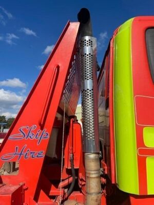 2009 Scania P230 4x2 Skip Loader - 12