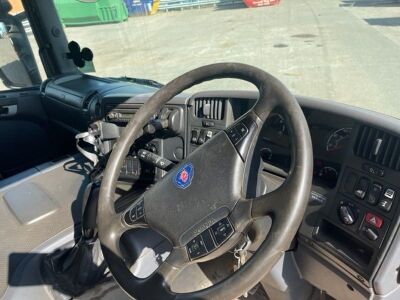 2009 Scania P230 4x2 Skip Loader - 21