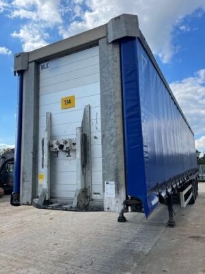 2010 Schmitz Triaxle Curtainside Trailer - 3