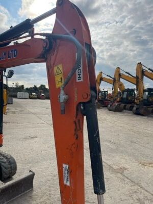 2018 Hitachi ZX33U-5A CLR Mini Digger - 4