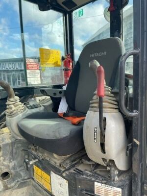 2018 Hitachi ZX33U-5A CLR Mini Digger - 16