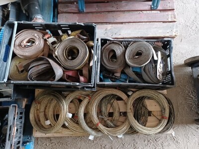 Quantity of Ratchet Straps & Tie Cables - 2