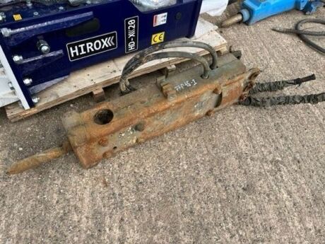Hydraulic Breaker to Suit 3 Ton Machine