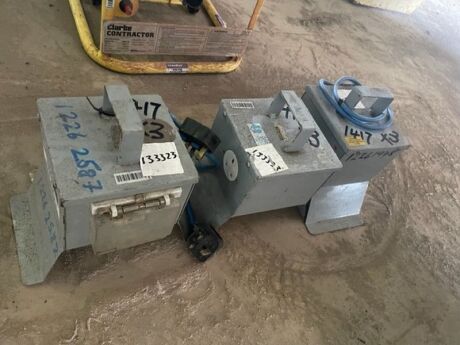 3x Electrical Currant Transformers