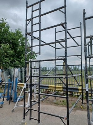 Youngman Double Width Aluminium Tower Scaffold - 2