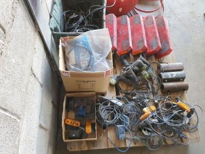 Pallet of Trailer Spares & Light Units