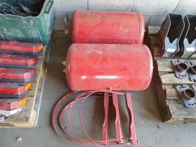 2 x Air Tanks & Straps