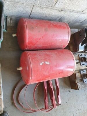 2 x Air Tanks & Straps - 2