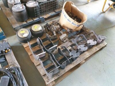 Pallet of Trailer Spares - 2