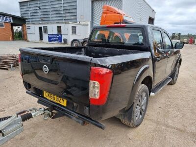 2016 Nissan Navara NP300 2.3 Visia Double Cab Pick Up - 4