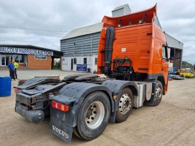 2011 Volvo FM500 Globetrotter 6x2 Midlift Tractor Unit - 14