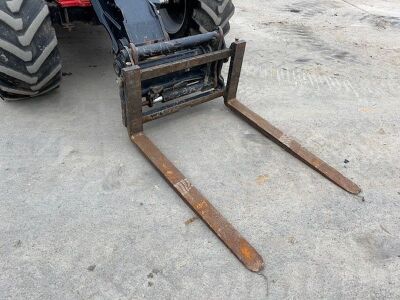 2017 Manitou MLT630 105D Telehandler - 7