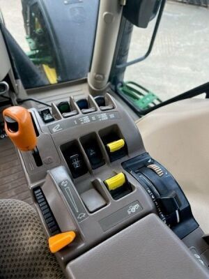 2015 John Deere 6150R Tractor - 16