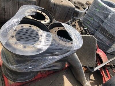 Qty of Misc Truck Parts & Wheel Rims  - 3