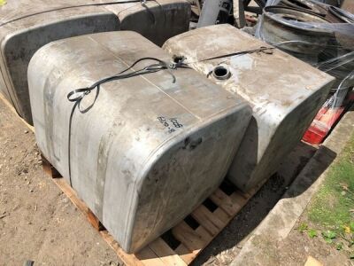 2 x Scania Fuel Tanks 