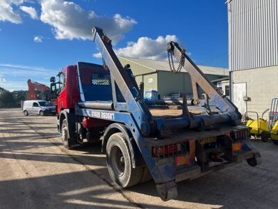 2009 Scania P380 4x2 Skip Loader - 8