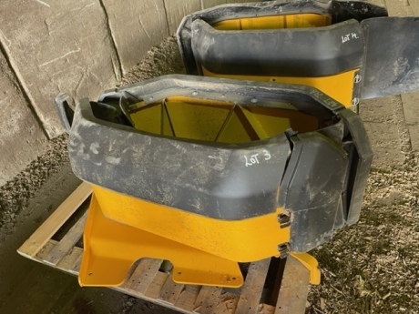 2 x Mudguards for JCB 437