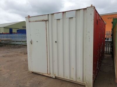 16 x 8 Toilet Block - 2