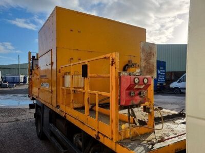 2008 Iveco 150 E22 4x2 Line Marking Rigid - 7