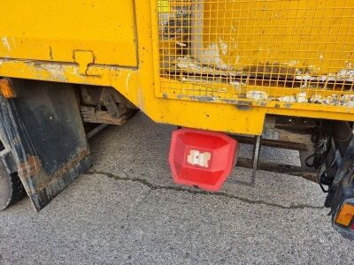 2008 Iveco 150 E22 4x2 Line Marking Rigid - 15