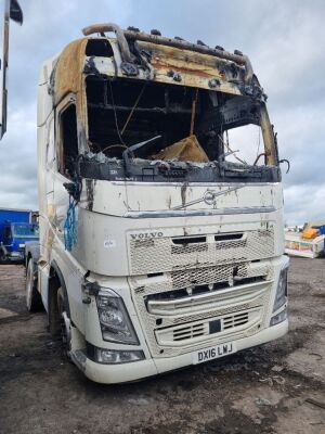 2016 Volvo FH 540 Globetrotter 6x2 Rear Lift Tractor Unit - 22