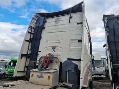 2016 Volvo FH 540 Globetrotter 6x2 Rear Lift Tractor Unit - 26