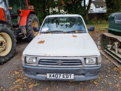 2000 Toyota Hilux 2.4D Pickup - 2