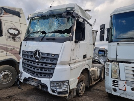 2014 Mercedes Arocs 2645 6x4 Tractor Unit