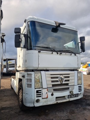 2009 Renault Magnum 500 DXI 4x2 Tractor Unit - 3