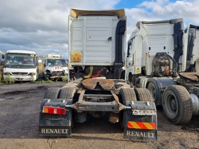 2009 Renault Magnum 500 DXI 4x2 Tractor Unit - 9