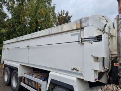 2015 Scania P410 8x4 Insulated Body Tipper - 12
