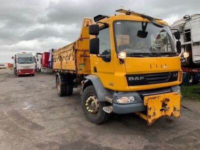 DAF LF 55.220 4x2 Gritter