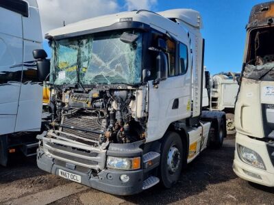 2017 Scania G410 6x2 Mid Lift Tractor Unit