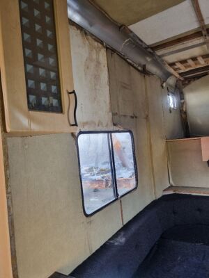 1998 MAN 8-163 4x2 Horsebox - 16