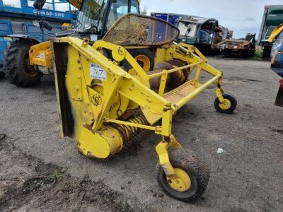 2003 John Deere 630A Forager Header