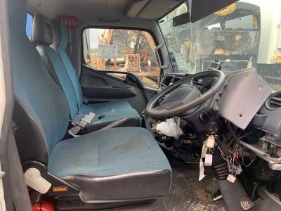 2013 Mitsubishi 7C18 Fuso Canter 4x2 Chassis Cab - 6