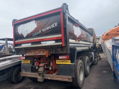 2016 Volvo FM 8x4 Grab Loader - 4