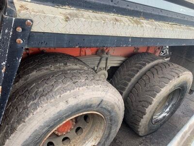 2016 Volvo FM 8x4 Grab Loader - 10